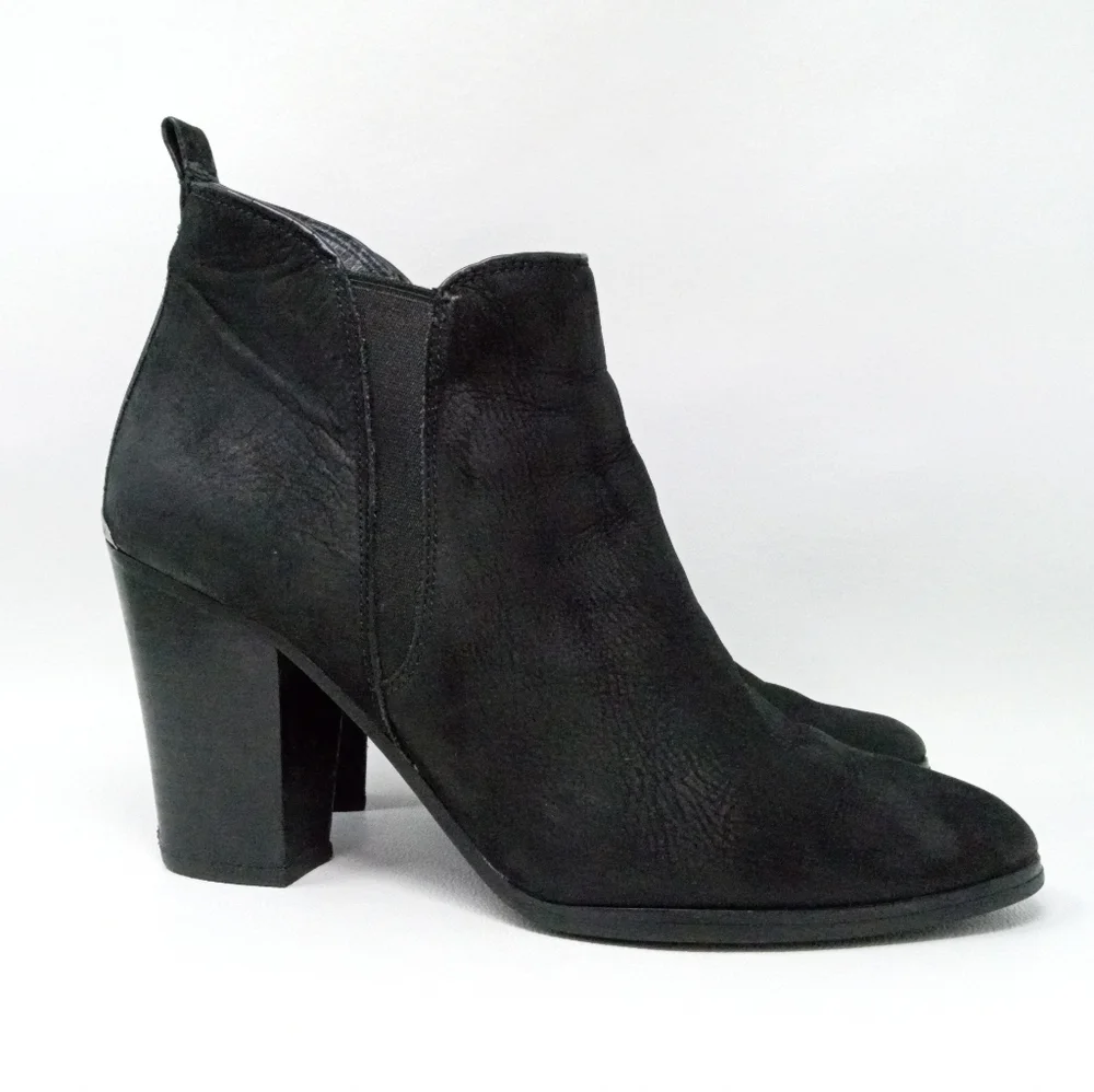 Michael Kors Back Leather Heeled Pull On Ankle Boots, Women's Size 9.5